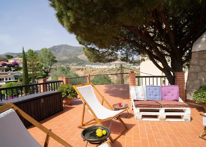 Casa Ancladero Big Rooftop Terrace, 2 Bedroom W Garden And View * Fuengirola