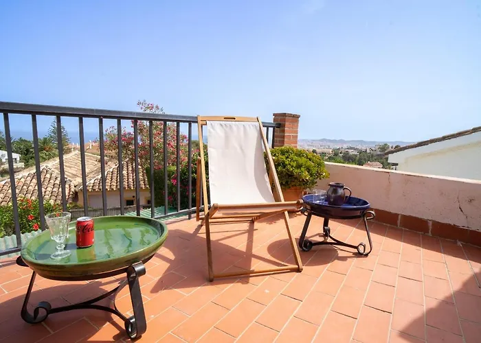 Casa Ancladero Big Rooftop Terrace, 2 Bedroom W Garden And View * Fuengirola