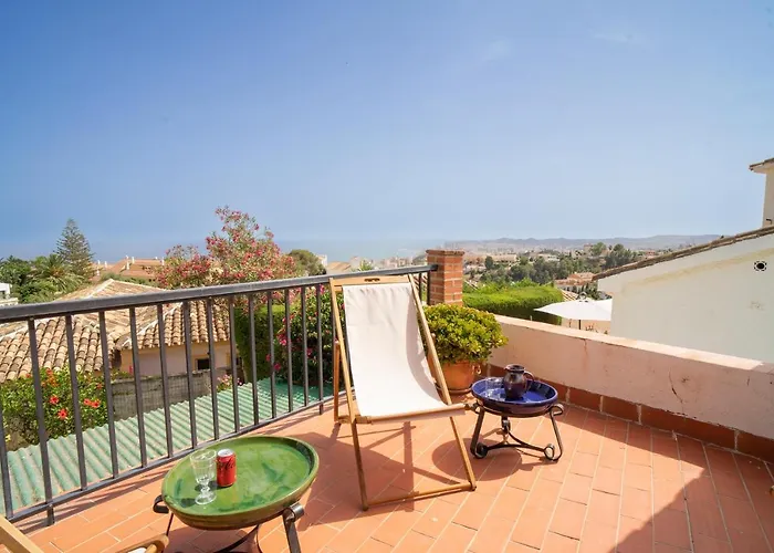 Casa Ancladero Big Rooftop Terrace, 2 Bedroom W Garden And View * Fuengirola