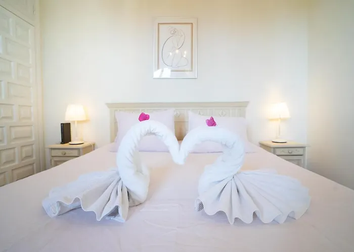 Casa Ancladero Big Rooftop Terrace, 2 Bedroom W Garden And View